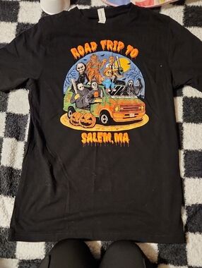 Hot Topic Black 'Road Trip to Salem, MA' Halloween Graphic Tee